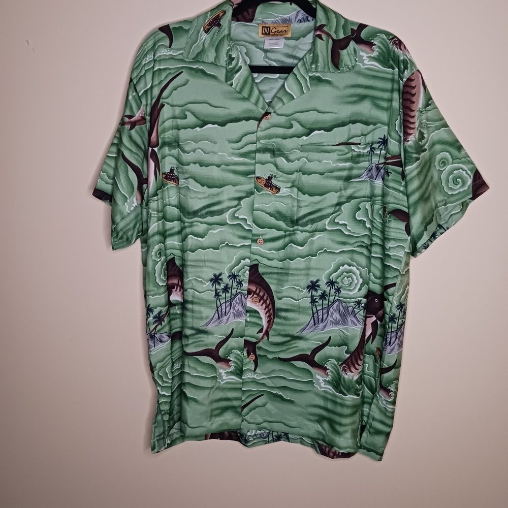 InGear Green Swordfish Mens shirt size Large Green Button Down 100% Polyester